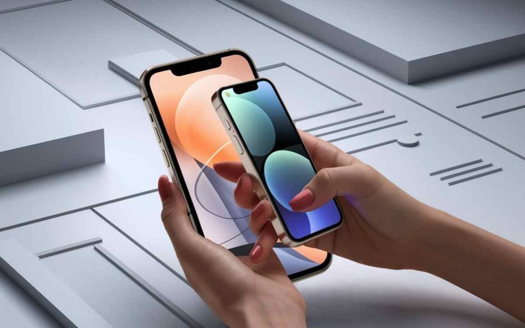 What Do You Think Are the Biggest Advantages of Using a Small Phone Over a Larger Smartphone?