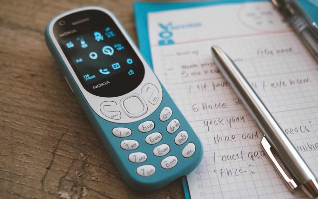 Nokia 105 Feature Phone A Detailed Review